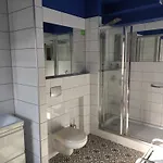 Otel Jasny Dwor *