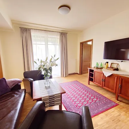 Jasny Dwor Hotel
