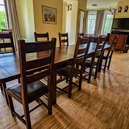 Jasny Dwor * 波兰尼卡-兹德鲁伊